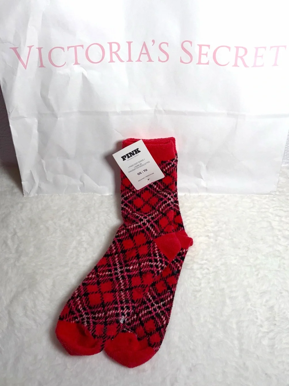 PINK Victoria’s Secret - Cozy Plaid Winter Christmas Socks 🎄❤️ 🎁❄️✨